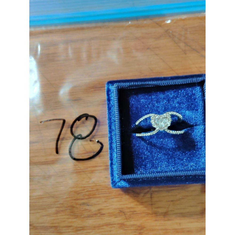 925 Pavé Heart Split Shank Cluster Ring Size 11.5 w/ Box Womens